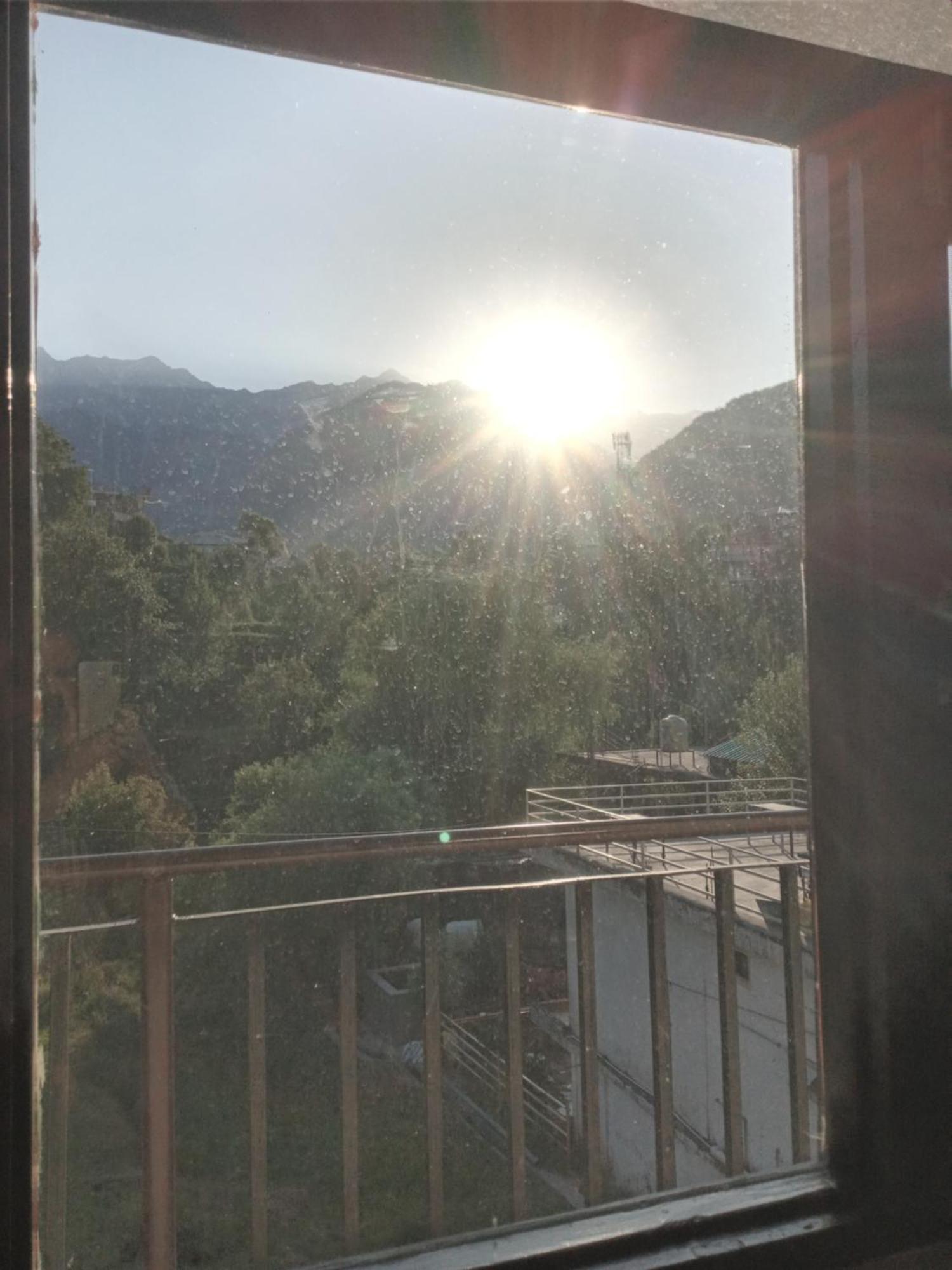 Nirmal Homestay Dharamshala Bagian luar foto
